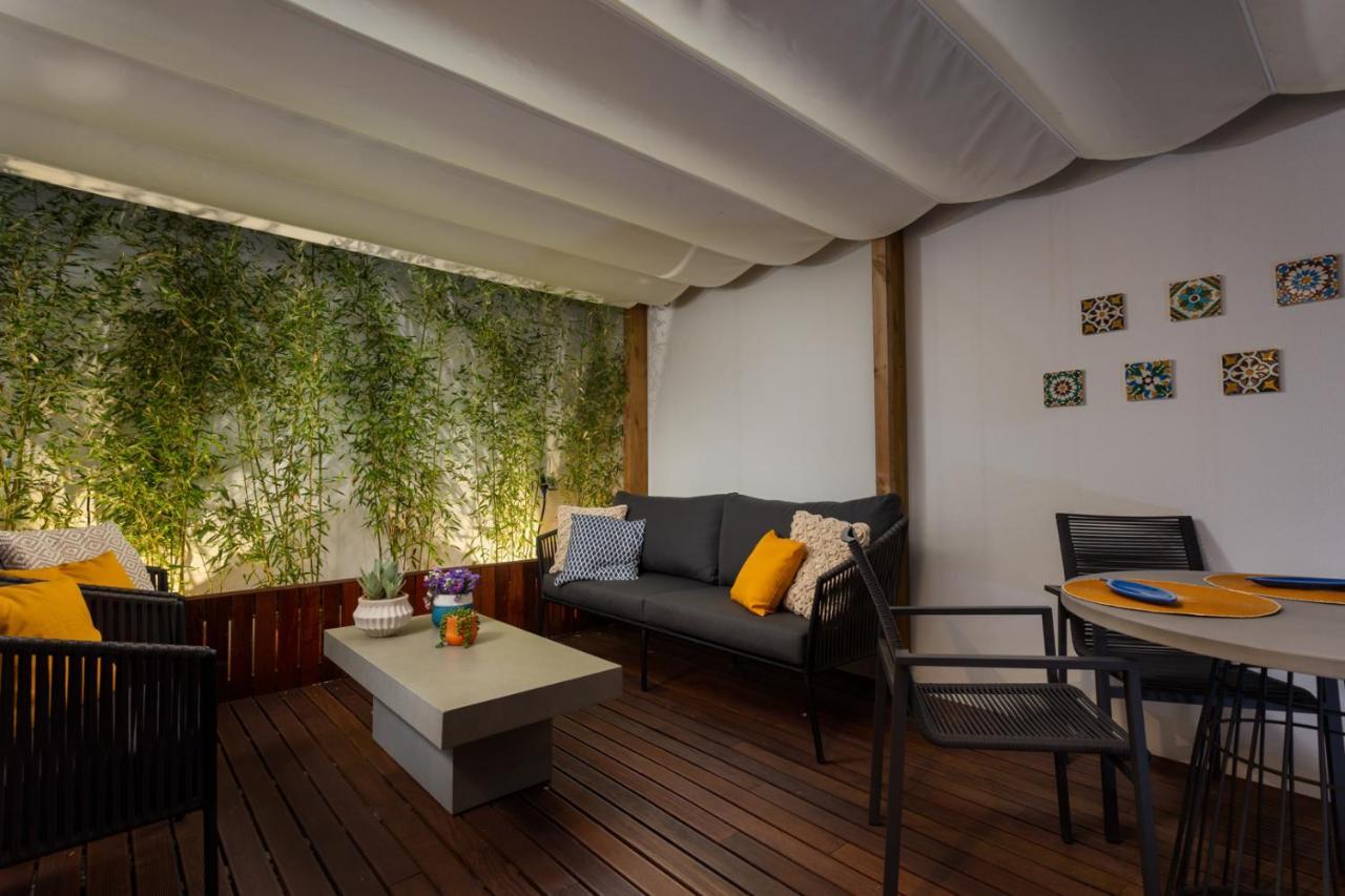 Stupendo- Two Rooms, Patio With Refreshing Pond-Center-Air Conditioning-Free Park Lisbon Exterior photo